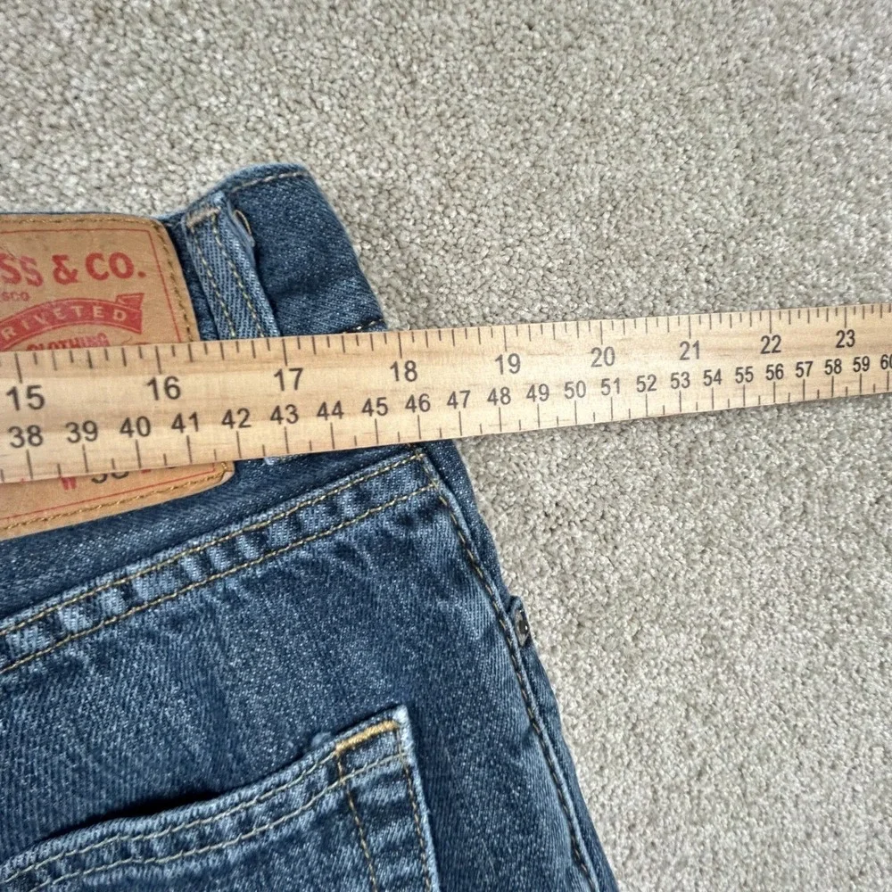 Vintage Levi's 550 Jeans Mens‎ 38x30 Blue Denim Medium Wash Straight Leg Casual